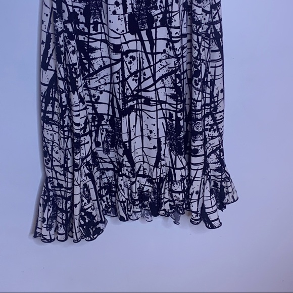 GLAMOUR Aline Black And White Abstract Print Knee Length Tie Waist Dress - Picture 8 of 9